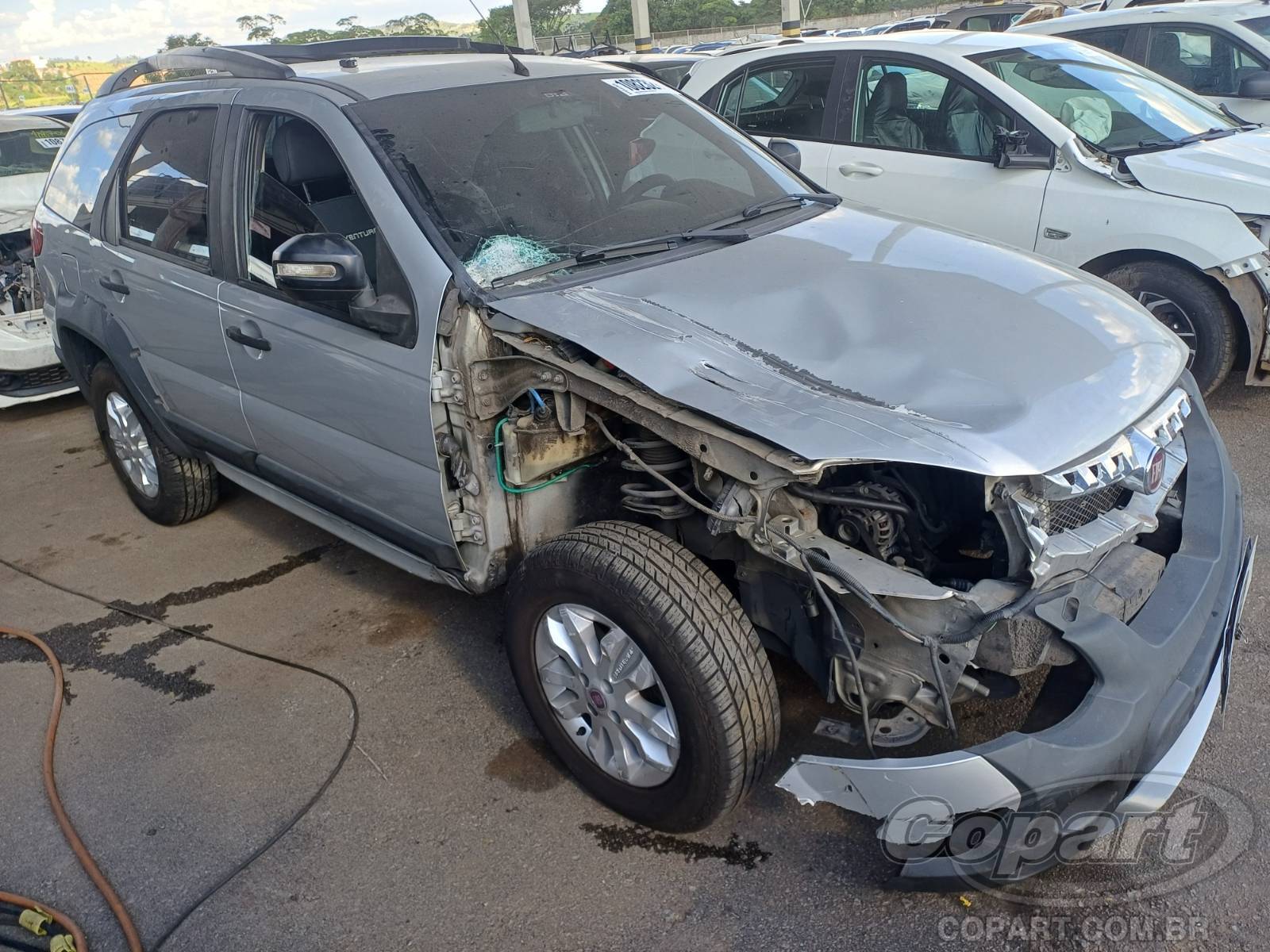 Veículo Fiat Palio FIAT PALIO WEEKEND 2014 em leilão