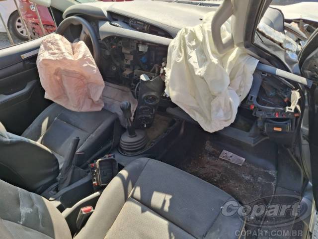 2023 TOYOTA HILUX CS 