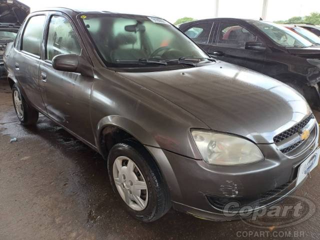 2016 CHEVROLET CLASSIC 