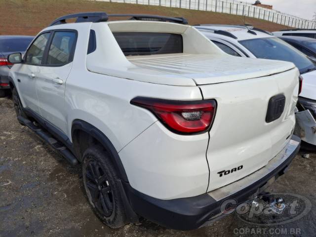 2022 FIAT TORO 