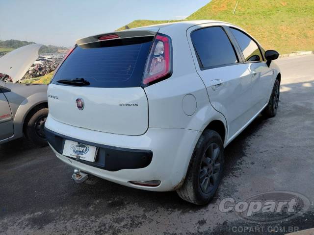 2017 FIAT PUNTO 
