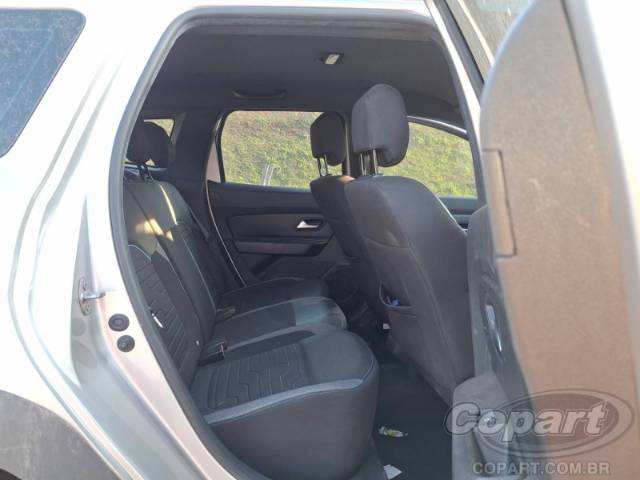 2024 RENAULT DUSTER 