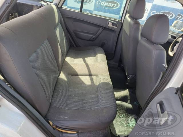 2011 VOLKSWAGEN GOL 