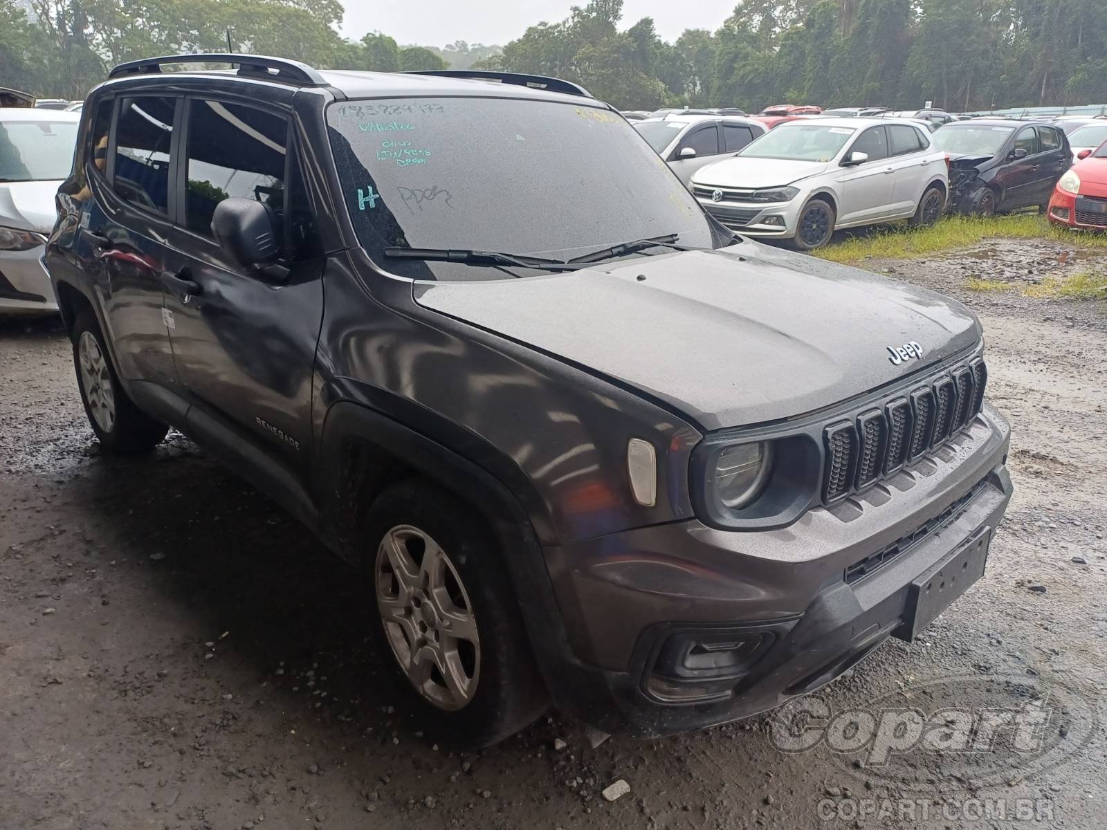 Veículo Fiat Renegade JEEP RENEGADE 2023 SUV Pequenos 2023 em leilão