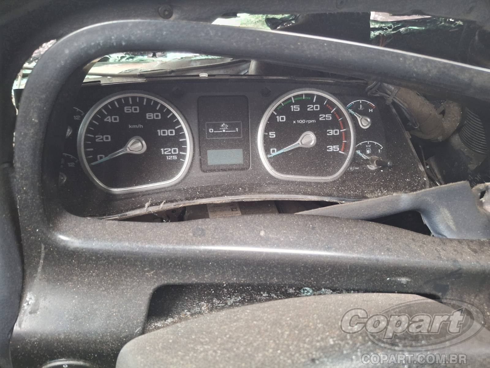 2019 FORD CARGO 3031 — foto 8 de 10