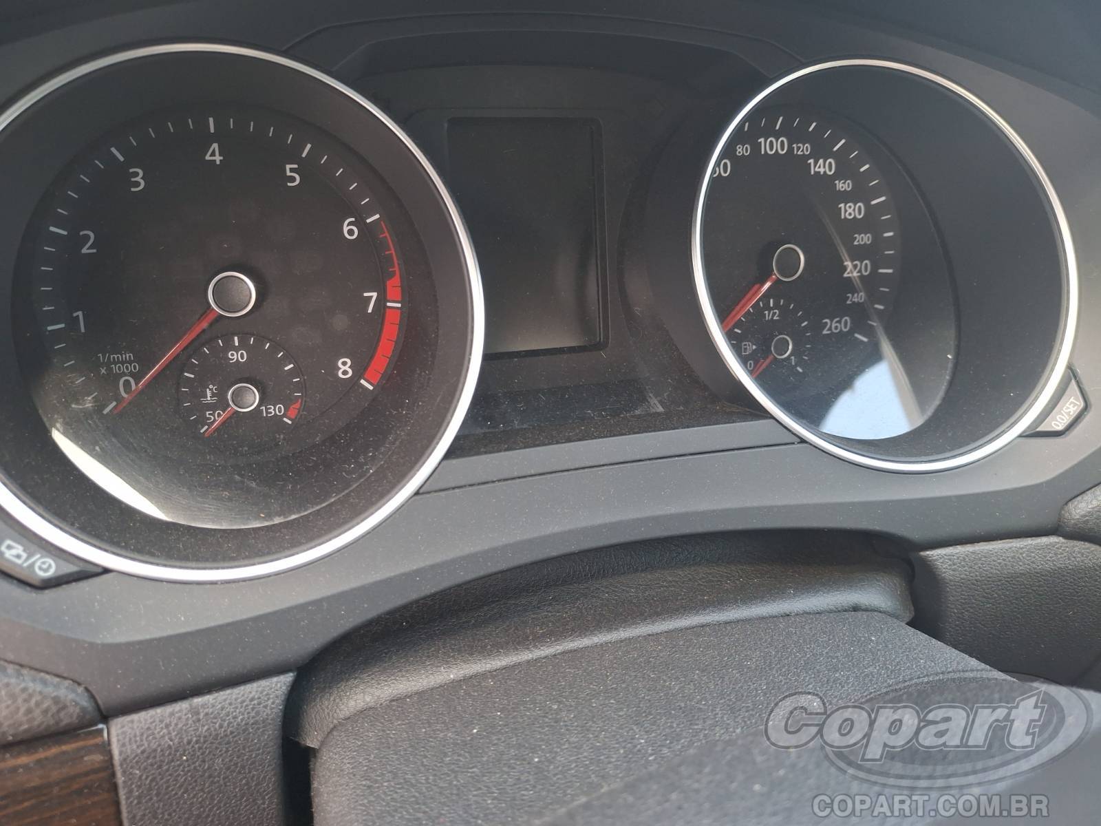 Foto 8 de 10: 2015 VOLKSWAGEN JETTA