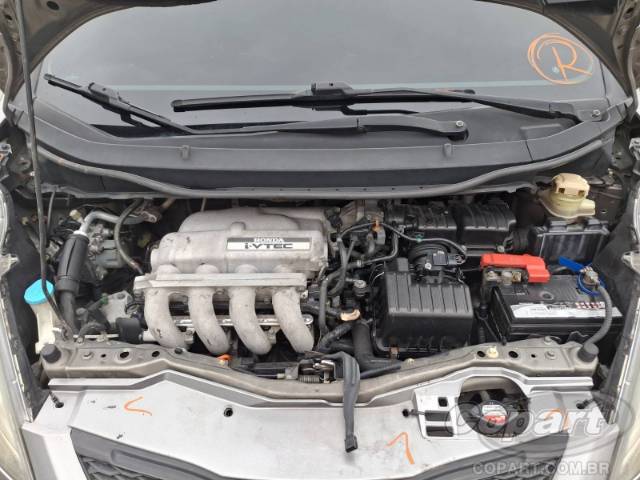 2010 HONDA FIT 