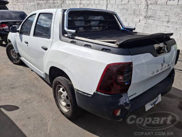 2019 RENAULT DUSTER OROCH 