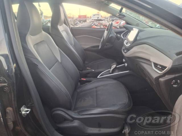 2025 CHEVROLET ONIX 