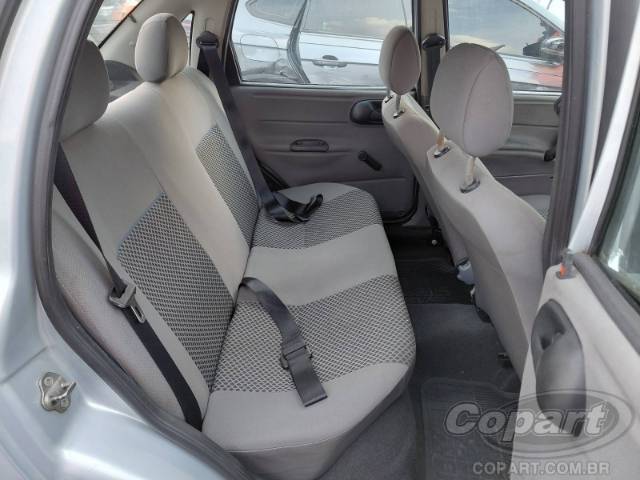 2009 CHEVROLET CLASSIC 