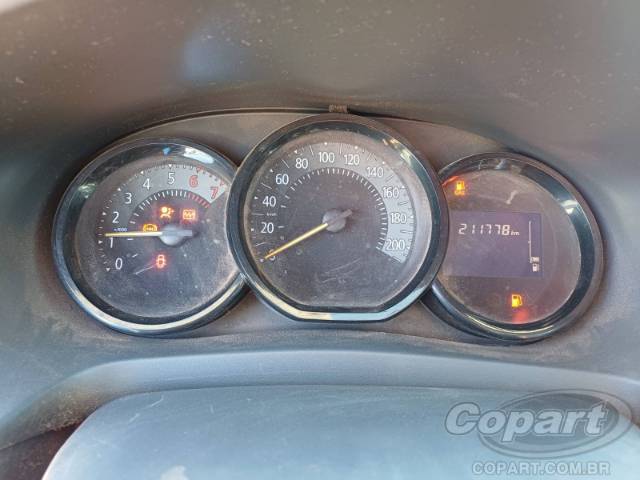 2017 RENAULT SANDERO 