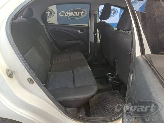 2014 TOYOTA ETIOS SEDA 