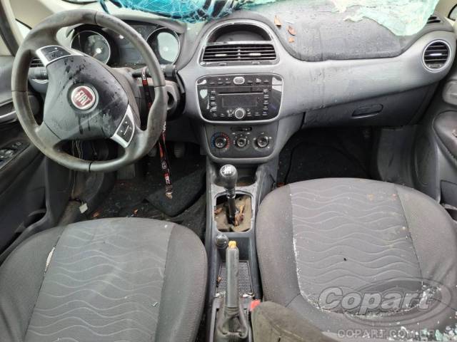 2016 FIAT PUNTO 