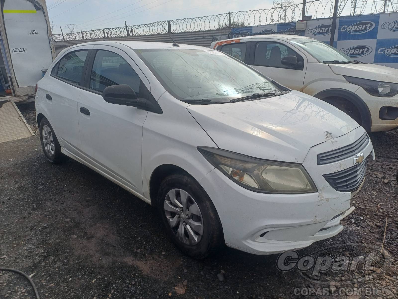 Veículo GM - Chevrolet Chevrolet Chevrolet Onix 1.0 Eco 2019 Recuperável 2019 em leilão
