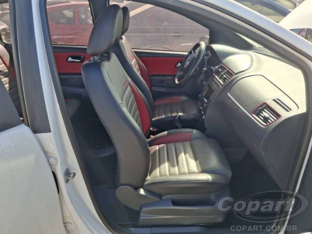 2017 VOLKSWAGEN FOX 