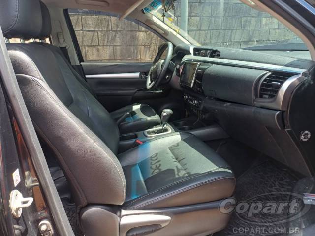 2016 TOYOTA HILUX CD 