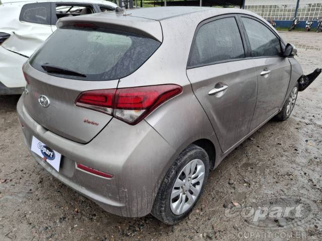 2017 HYUNDAI HB20 