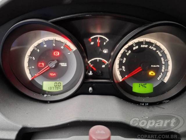 2013 FORD FIESTA 