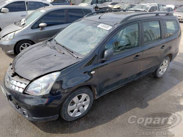 2011 NISSAN GRAND LIVINA 