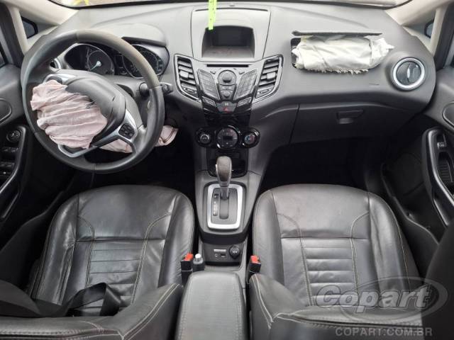 2015 FORD FIESTA 