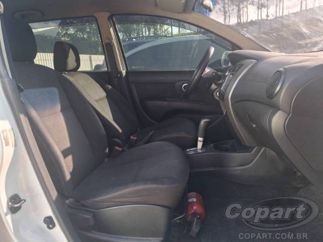 2014 NISSAN LIVINA 