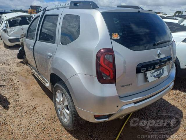 2016 RENAULT DUSTER 