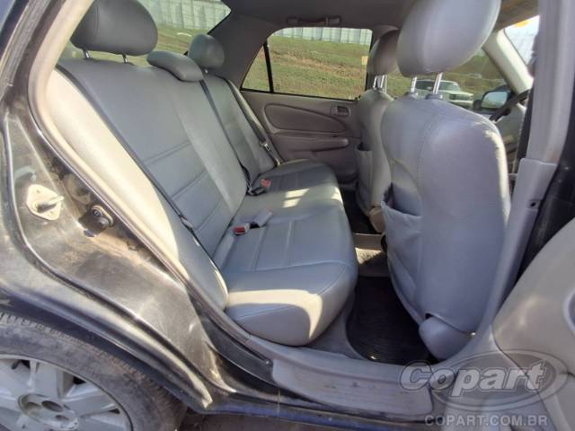 2000 TOYOTA COROLLA 