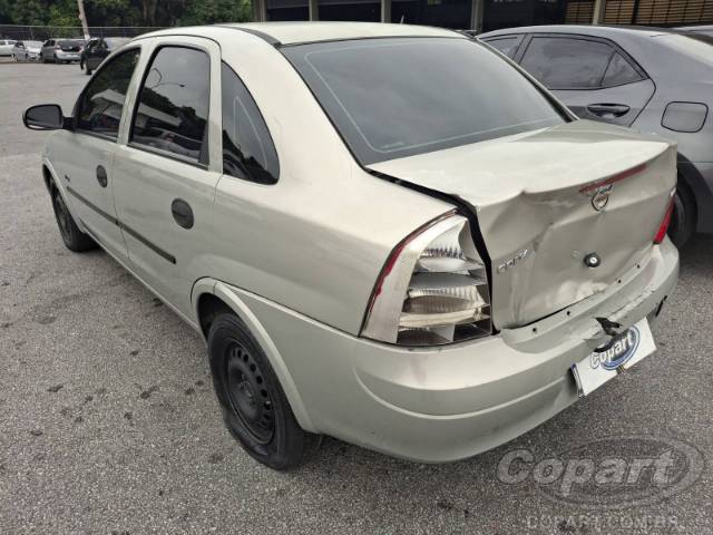 2005 CHEVROLET CORSA SEDAN 