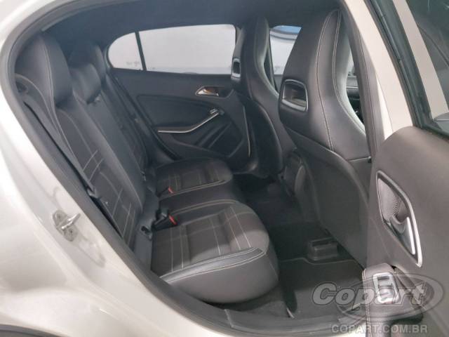 2016 MERCEDES BENZ GLA 