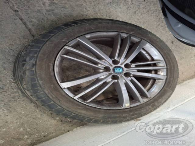 2025 FIAT FASTBACK 