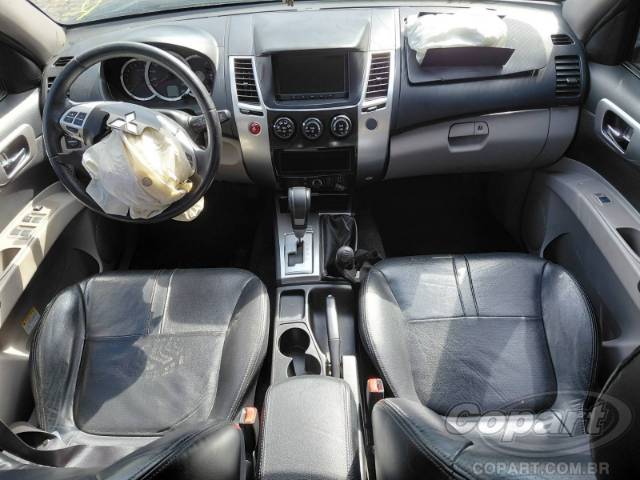 2016 MITSUBISHI PAJERO 