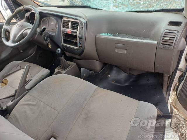 2011 HYUNDAI HR 