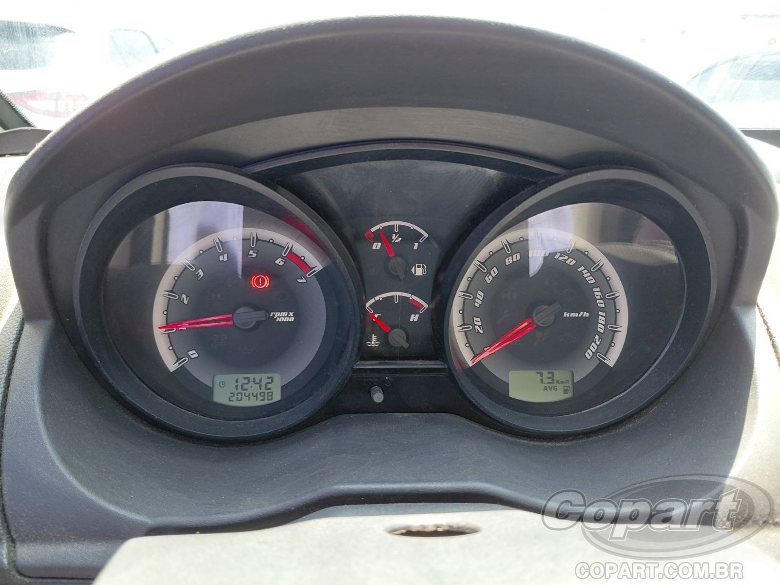 Foto 8 de 12: 2013 FORD FIESTA