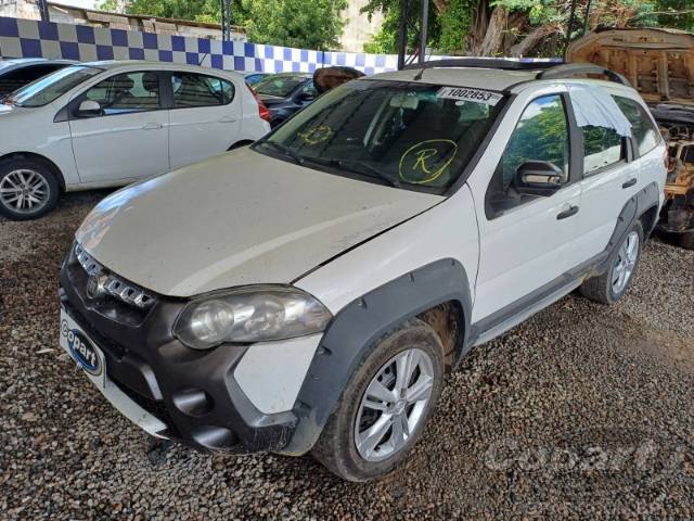 2014 FIAT PALIO WEEKEND 