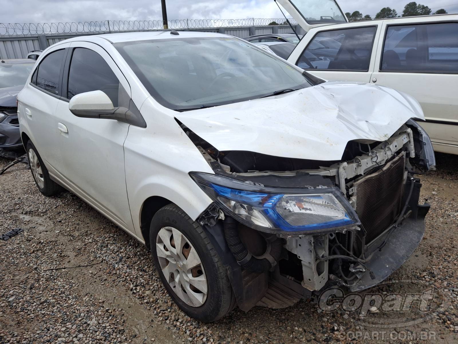 Veículo GM - Chevrolet Onix Chevrolet Onix LT AT6 1.4 SPE 2015 Pequena Monta 2015 em leilão