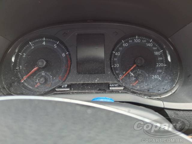 2021 VOLKSWAGEN VOYAGE 