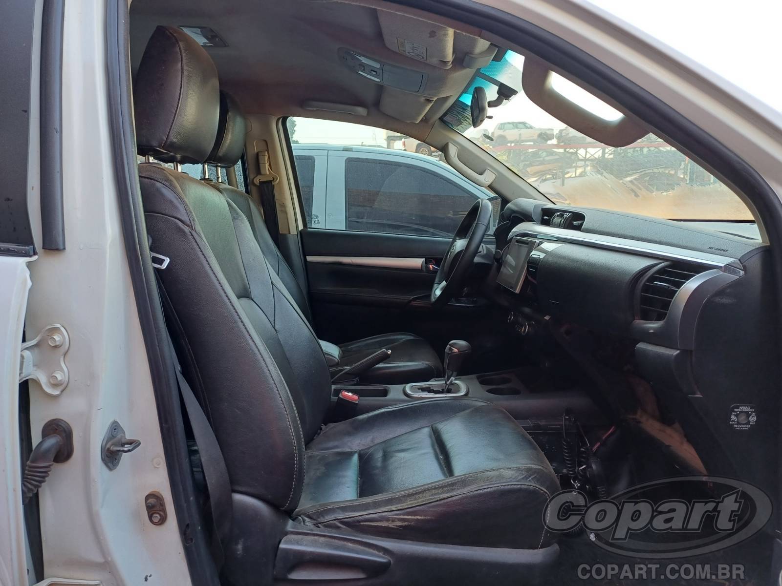 2016 TOYOTA HILUX CD — leilão em Goiânia/GO (foto 5)