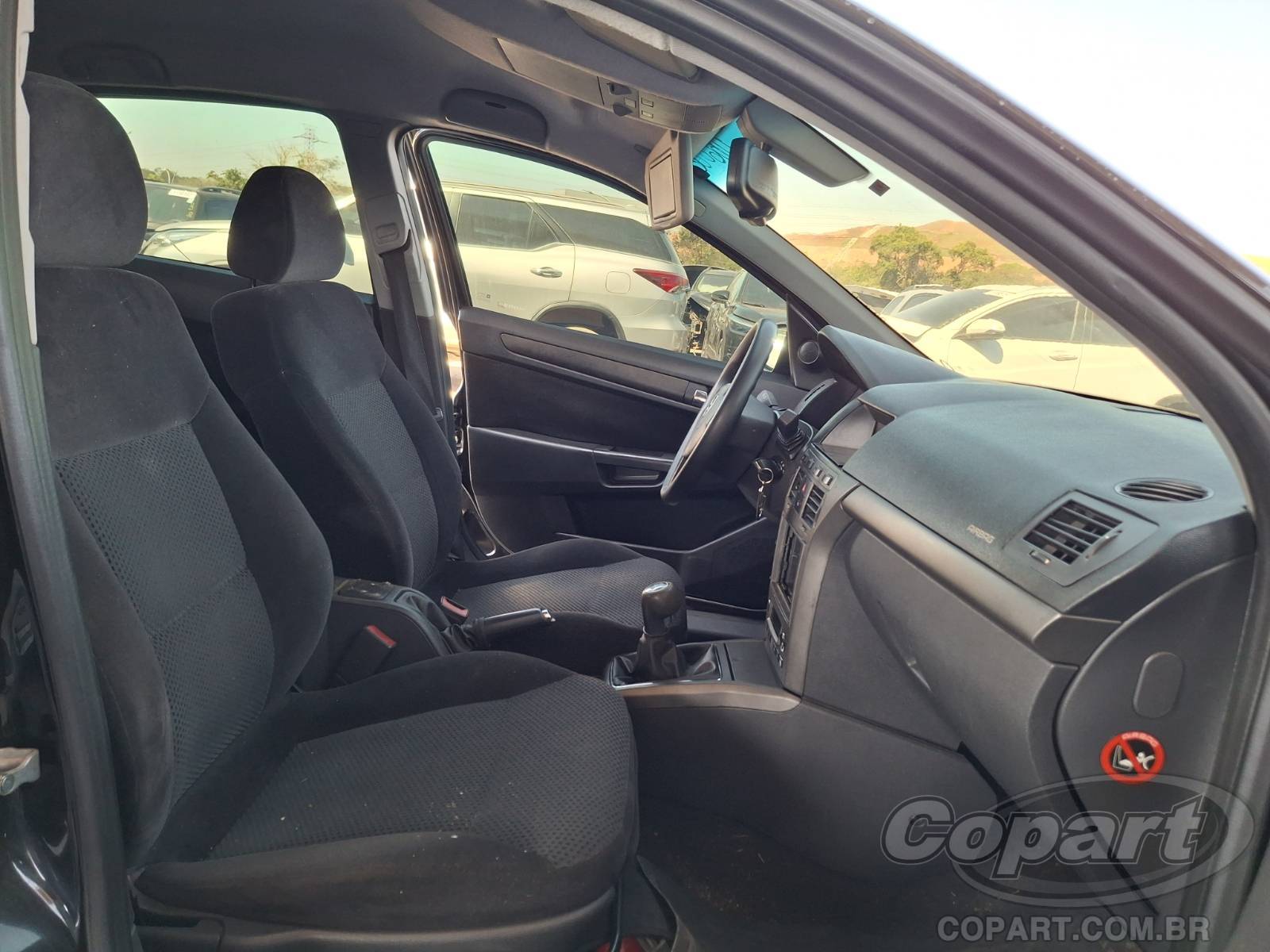 2008 CHEVROLET VECTRA HATCH — foto 5 de 10