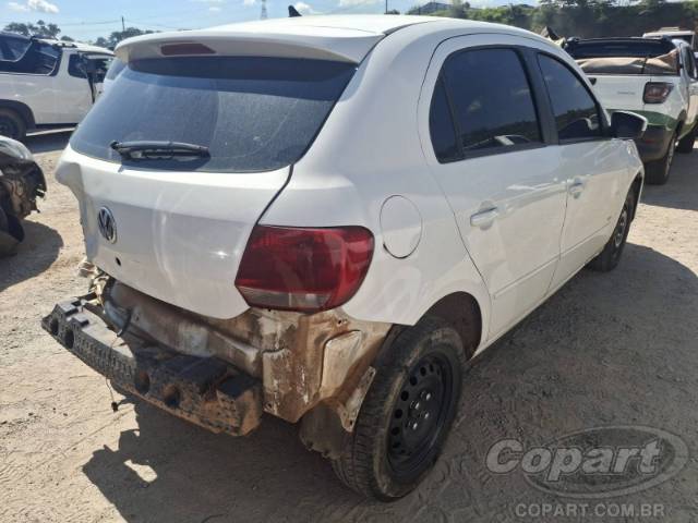 2013 VOLKSWAGEN GOL 