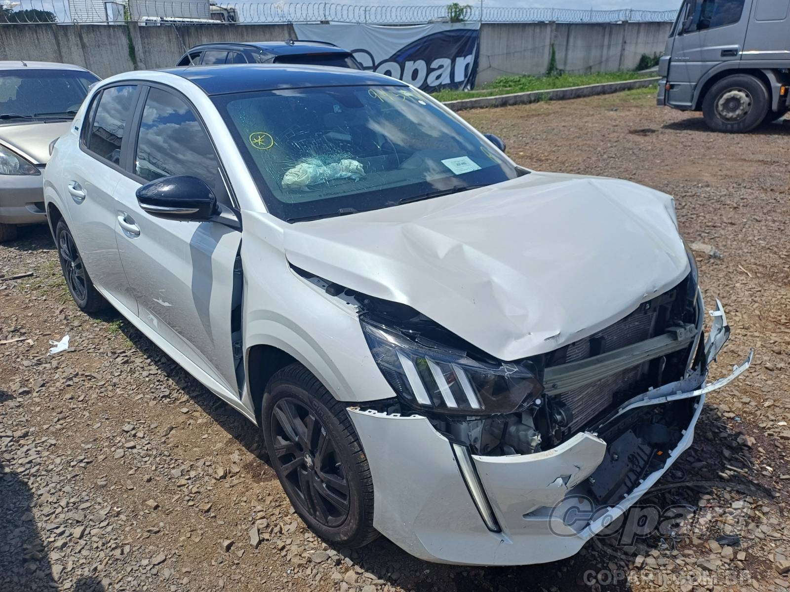 Peugeot 208 Style 1.0 Firefly 2024 Pequena Monta