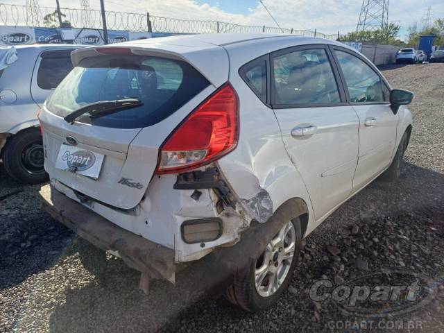2015 FORD FIESTA 
