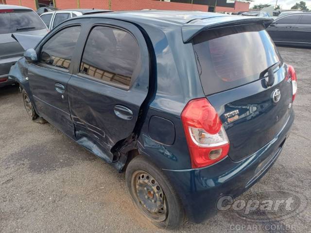2017 TOYOTA ETIOS 
