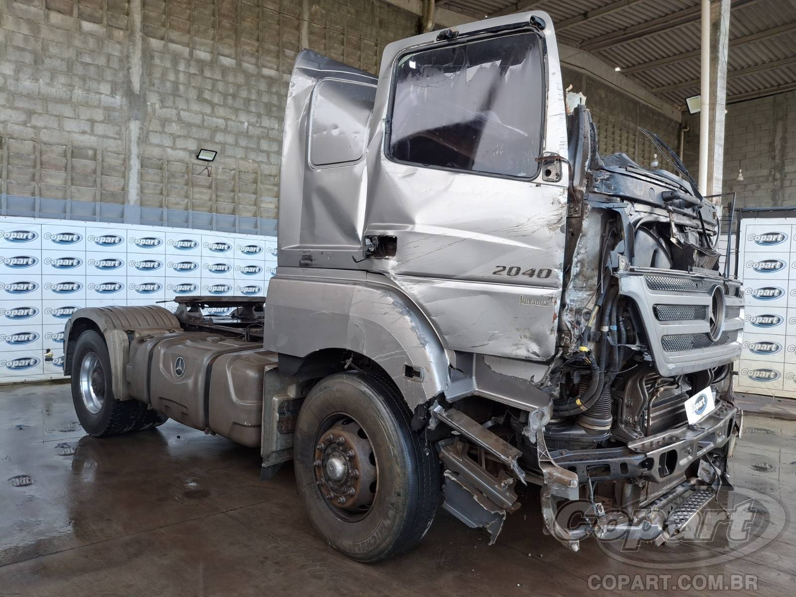 Veículo MERCEDES-BENZ Mercedes MERCEDES BENZ AXOR 2011 2011 em leilão