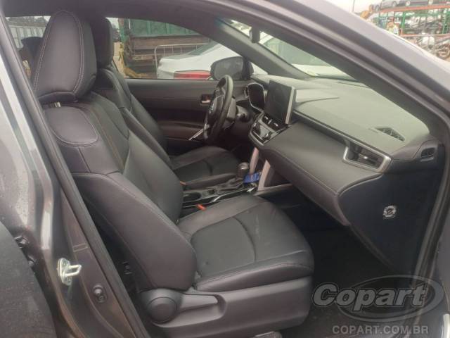 2025 TOYOTA COROLLA CROSS 