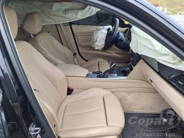 2015 BMW SERIE 3 