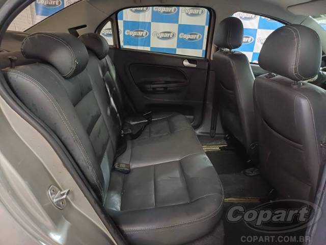 2014 VOLKSWAGEN VOYAGE 