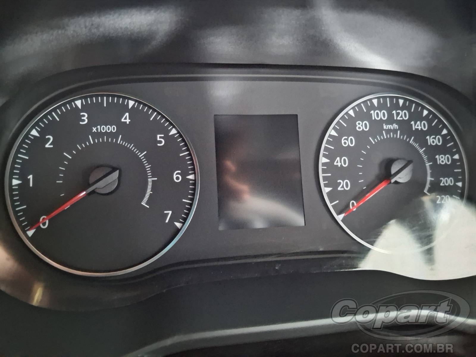 Foto 8 de 10: 2022 RENAULT DUSTER