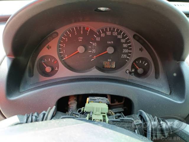 2004 CHEVROLET CORSA 