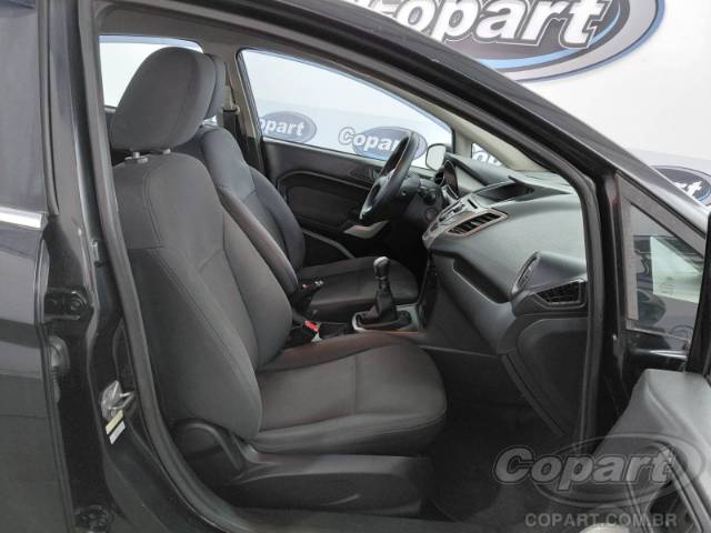 2011 FORD FIESTA SEDAN 