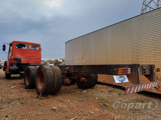 2004 MERCEDES BENZ L-1620 